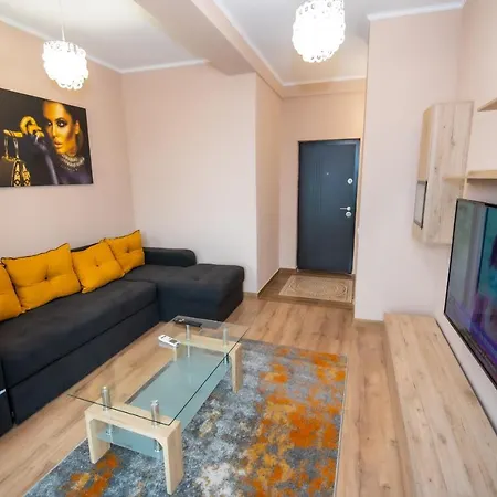 Apartmán Deluxe Apartment Near Hanul Piratilor With Balcony Sea View