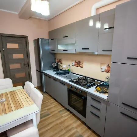 Deluxe Apartment Near Hanul Piratilor With Balcony Sea View Apartmán *