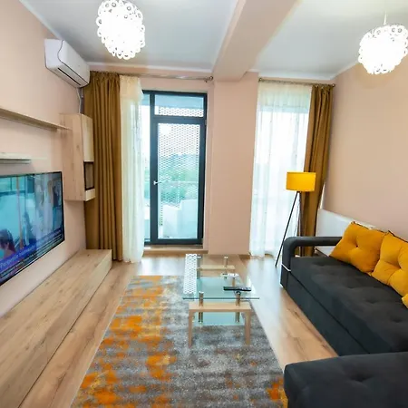 Deluxe Apartment Near Hanul Piratilor With Balcony Sea View Mamaia