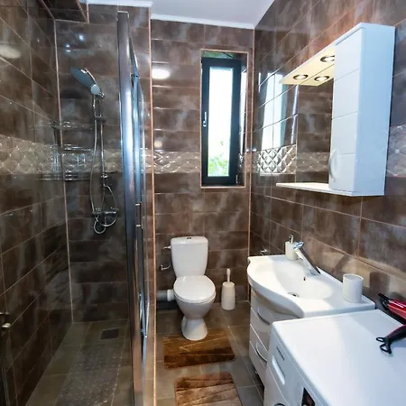 Apartmán Deluxe Apartment Near Hanul Piratilor With Balcony Sea View *